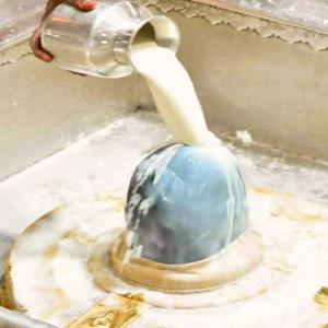 Pal Abhishekam (Shiva)